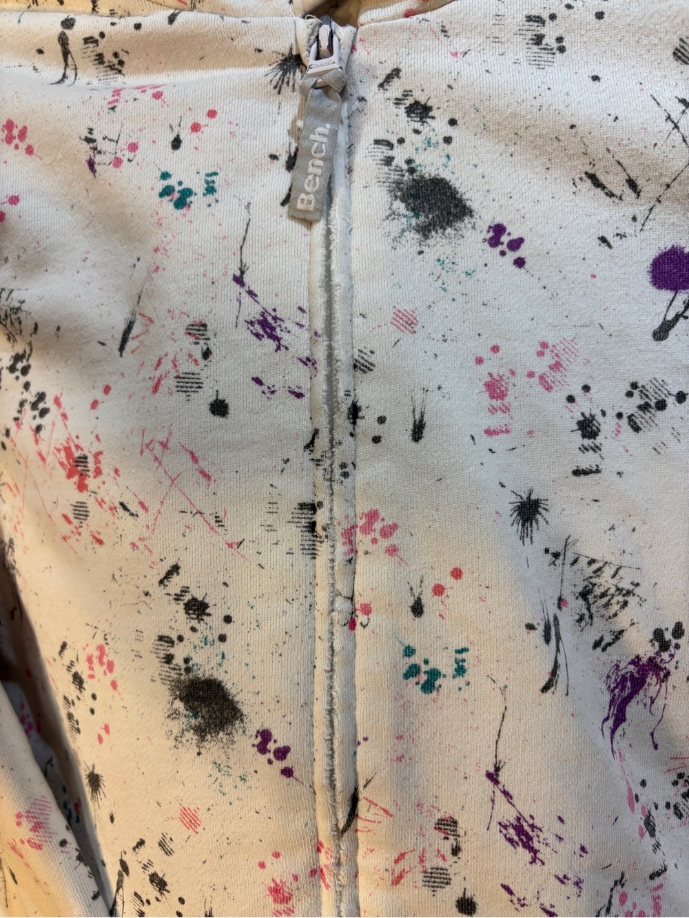 Bench Vintage Funnel Neck Paint-Splatter Lightweight Jacket in White, Pink, etc - Picture 9 of 10